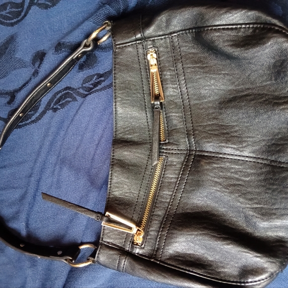 2 Purses - Picture 4 of 9